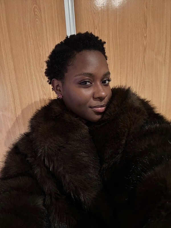 Sheila Chipupa wearing her natural 4C hair